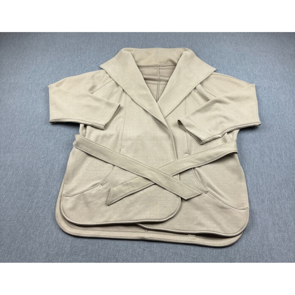 Lululemon Jacket Women Medium/Large Beige Softstreme Belted Wrap Athletic W3EZIS